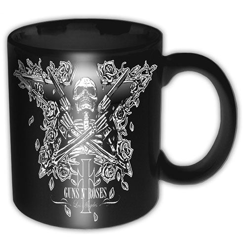 Black mug with a white graphic design featuring a skeleton and crossed guitars, branded 'Guns N' Roses'.